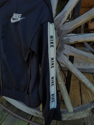 Youth L Nike Tracksuit Warm-Up Suit - Worn Twice - Black - Picture 5 of 6