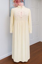 Vintage 70s Lily Of France Ivory Lace Trad Wife Peignoir Long Lined Nightgown S