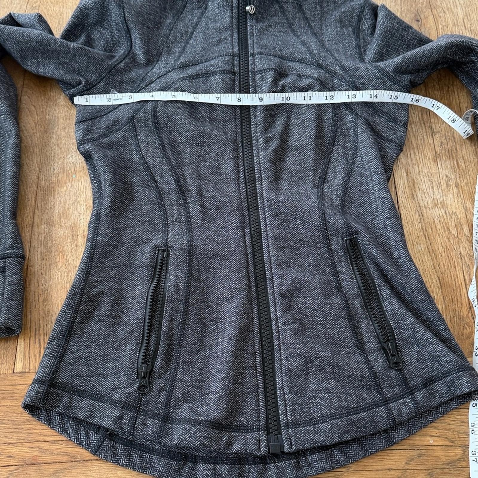 Lululemon Define Jacket EUC - image 6