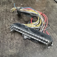 Ford Fiesta MK2 1983 89 Fuse Relay Box XR2 84FG14A074AA / 84FG14A481AA