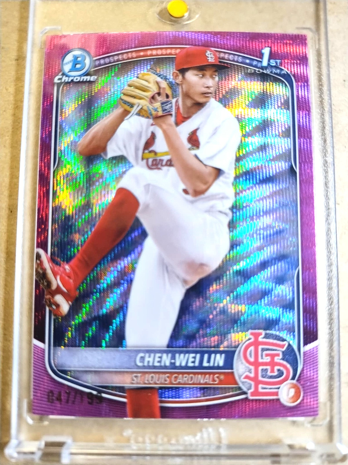 2025 Chen-Wei Lin 1st Bowman Chrome Rookie Fuchsia Wave RC /199 MINT 🔥🔥🔥