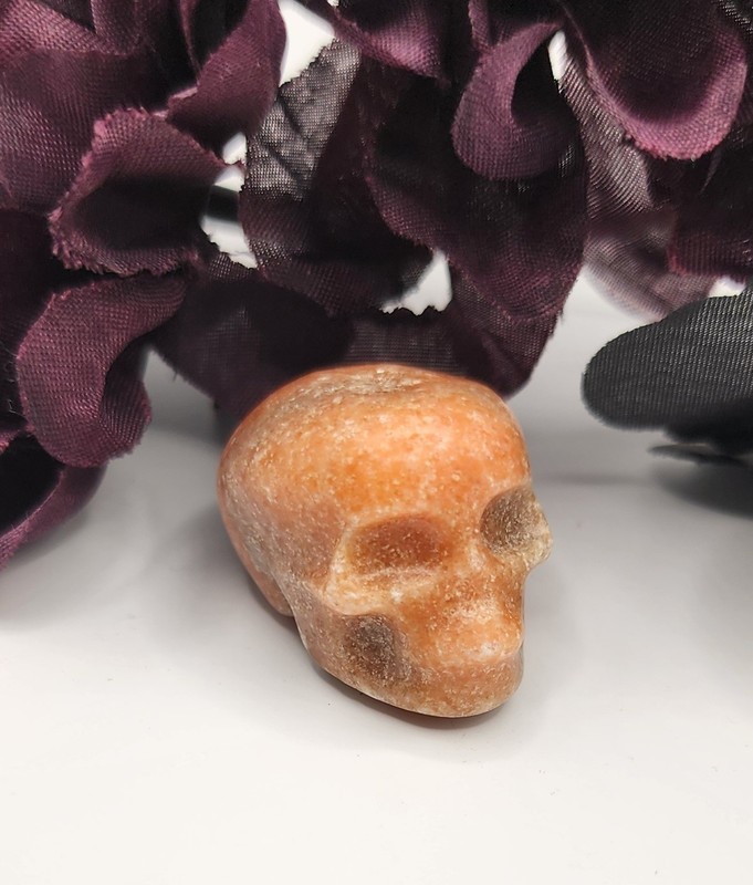 NEW Natural Stone Handcarved Miniature Figure Aventurine Crystal Human Skull