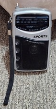 Street Beat Sports Model PR-35M AM/FM Radio Non-working Pre-Owned