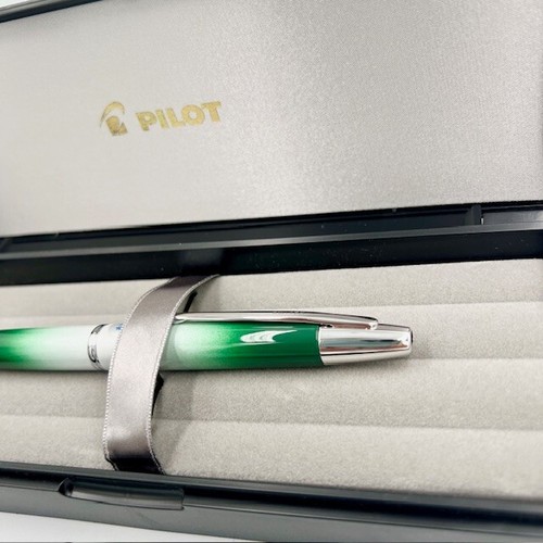PILOT Fountain Pen M Capless Decimo STAs Green Limited MITSUKOSHI ISETAN - Picture 5 of 11
