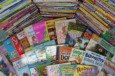 Lot of 10 of Children's Kids Chapter Books - Random - Free Shipping 