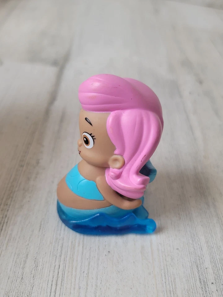 Guppies Nickelodeon Molly mermaid girl roller ball toy figure - Image 3 of 4