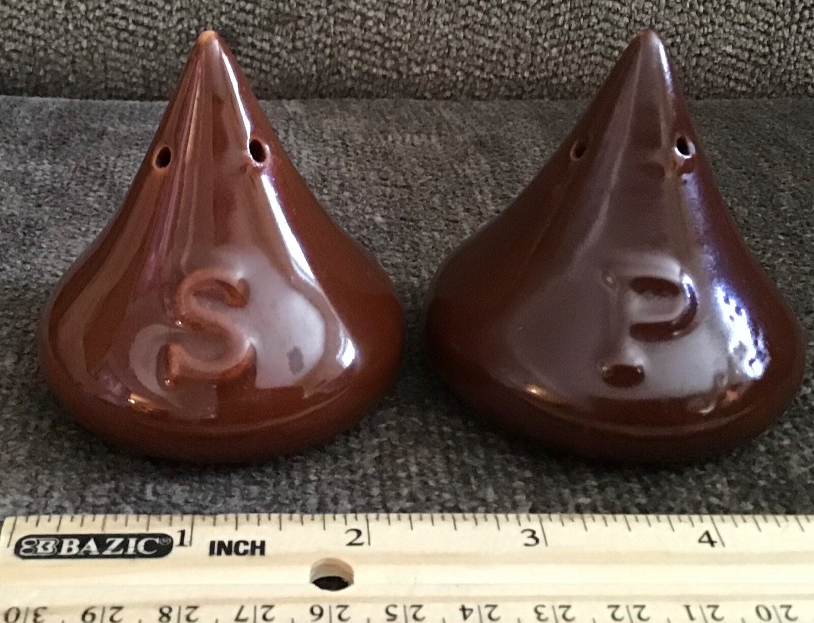 Vintage Hershey's Chocolate Kiss Salt and Pepper Shakers eBay