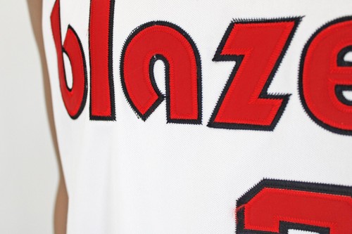MITCHELL & NESS PORTLAND TRAILBLAZERS CLYDE DREXLER JERSEY: Size 58 w/ Free Hat - Picture 9 of 11