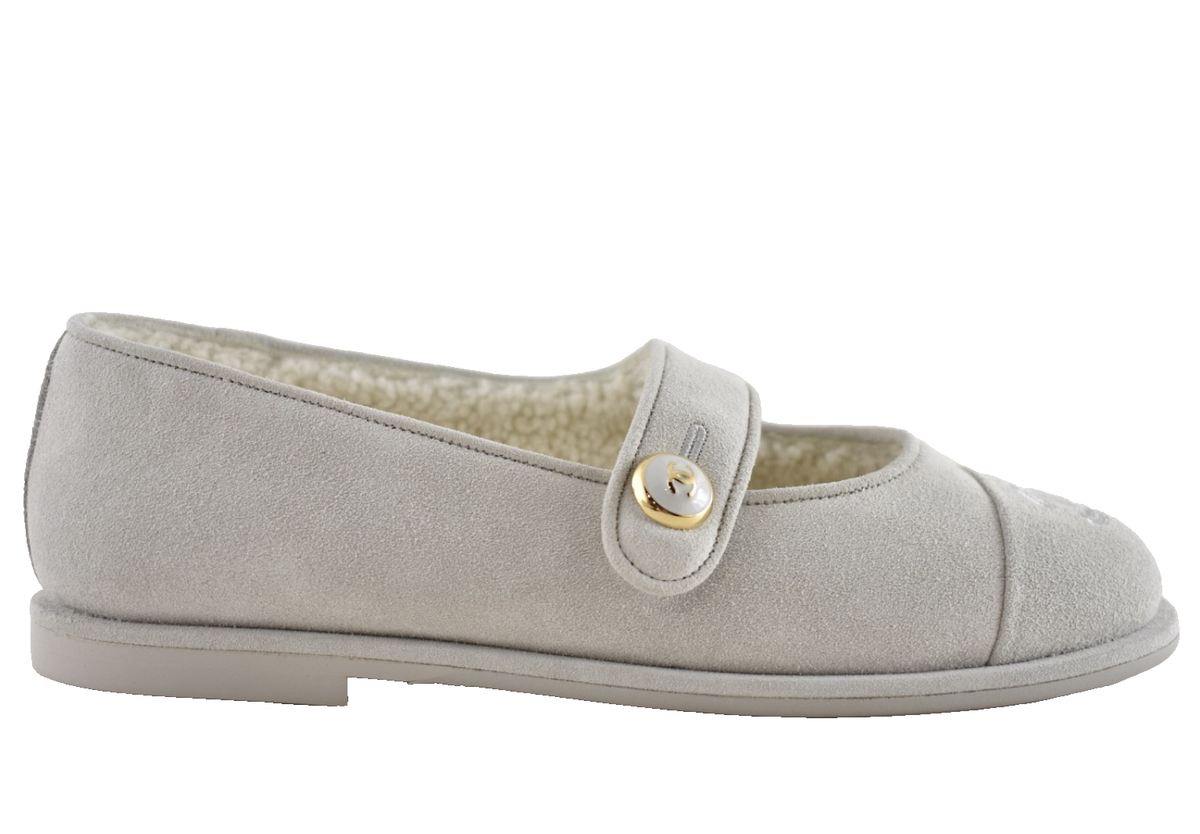 Chanel 25B Grey Suede Shearling Fur Mary Jane Moccasin Ballet
