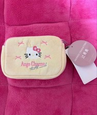 Sanrio Kitty Multi Tissue Case Pouch