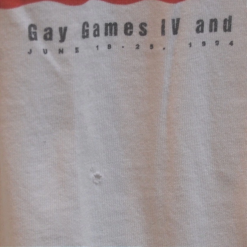 Men's Tshirt 2XL Vintage single stitch 90s Fruit of the Loom Gay Games 1994 - Image 4 of 4