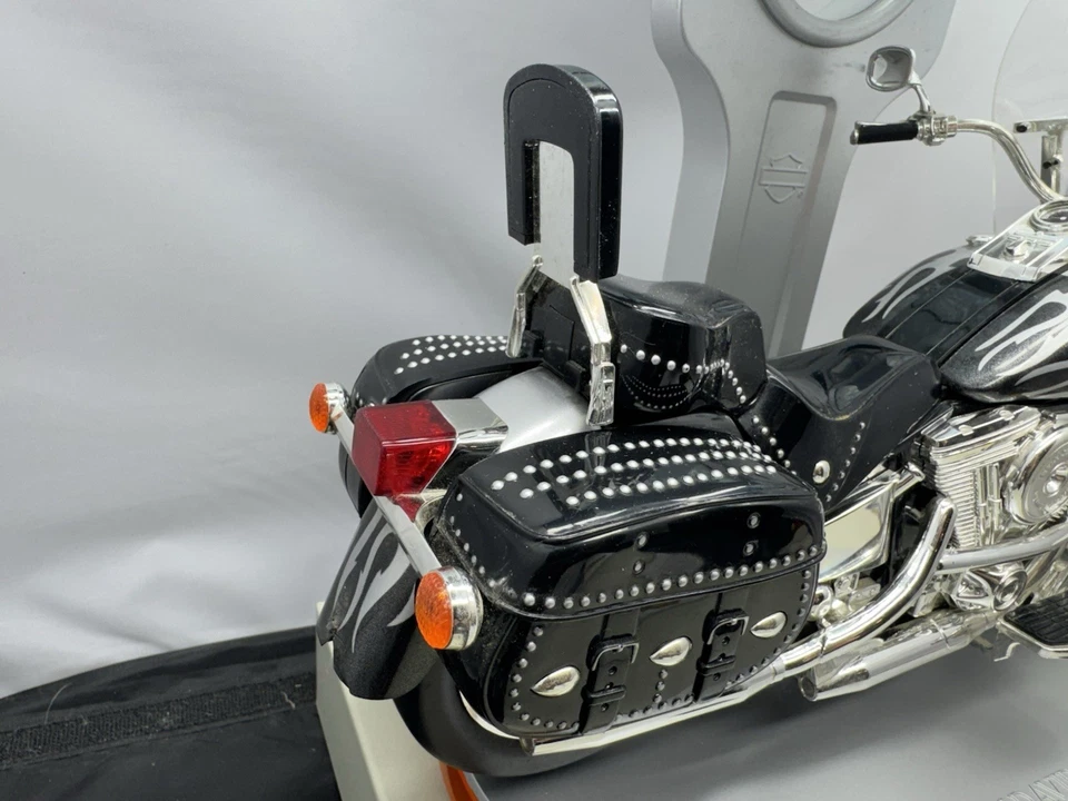 Harley Davidson Softail Motorcycle Lamp Tail Light Not Working - Image 3 of 4