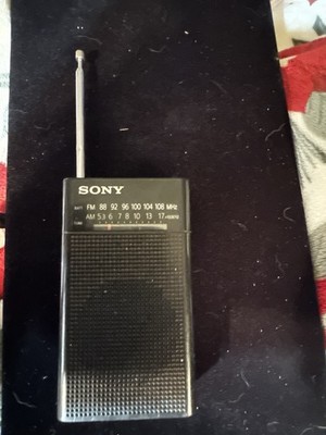 Vintage Sony ICF-P26
