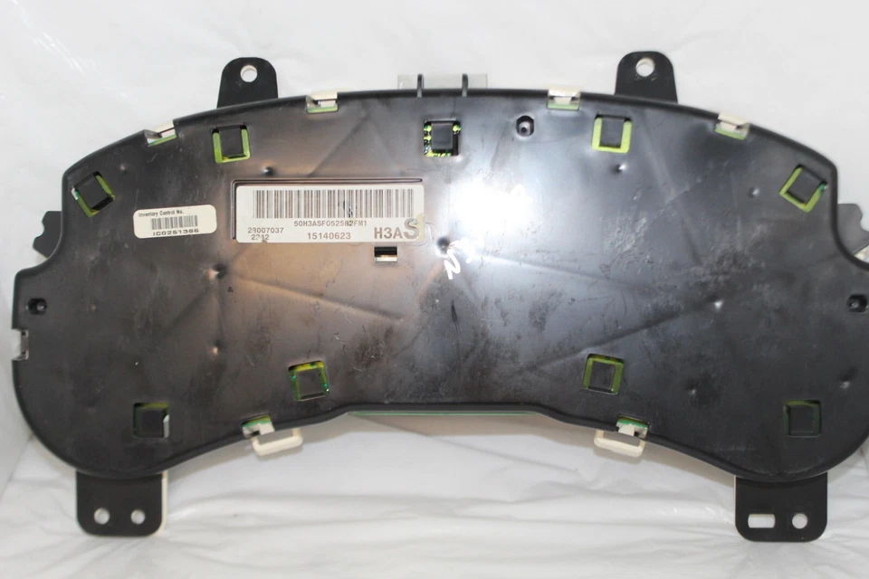 Спидометр приборной панели 2006 BuicK Rainier перестроен 145,407 миль без объектива - Изображение 2 из 3