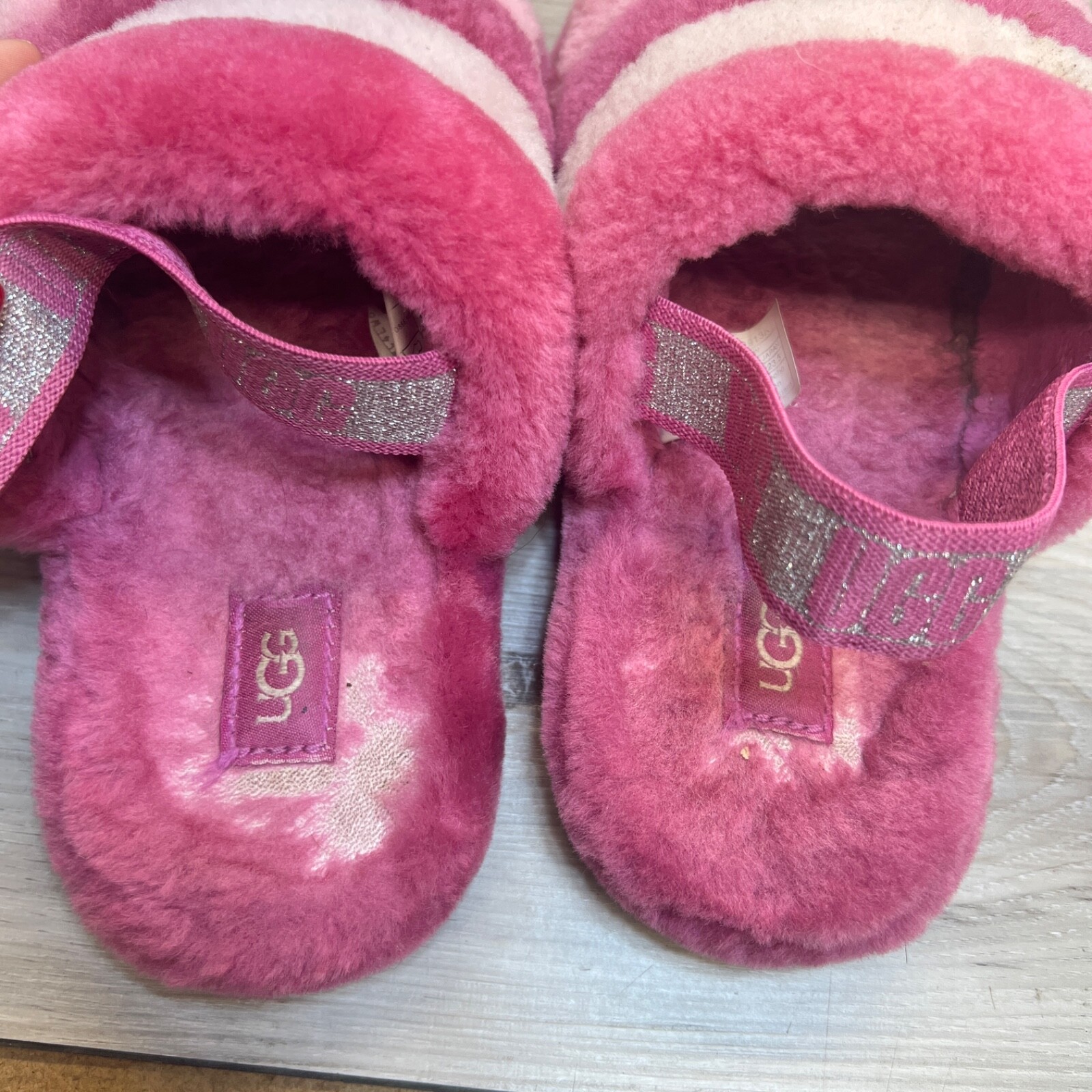 SAOLA UGG Fluff Yeah Slide slipper scarpa suola spessa rosa taglia ragazza taglia 5 EU 37