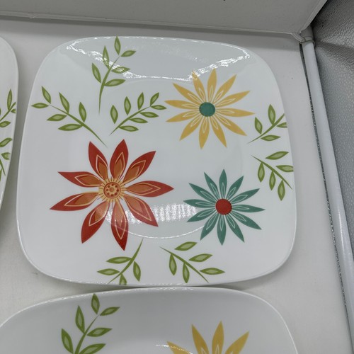 "Platos de cena cuadrados Corelle HAPPY DAYS (RETIRADOS) 10,5"" florales lote de 4 usados en excelente estado" - Imagen 2 de 4