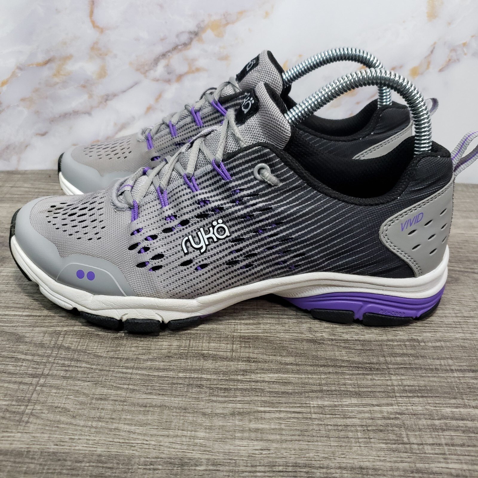 ryka vivid