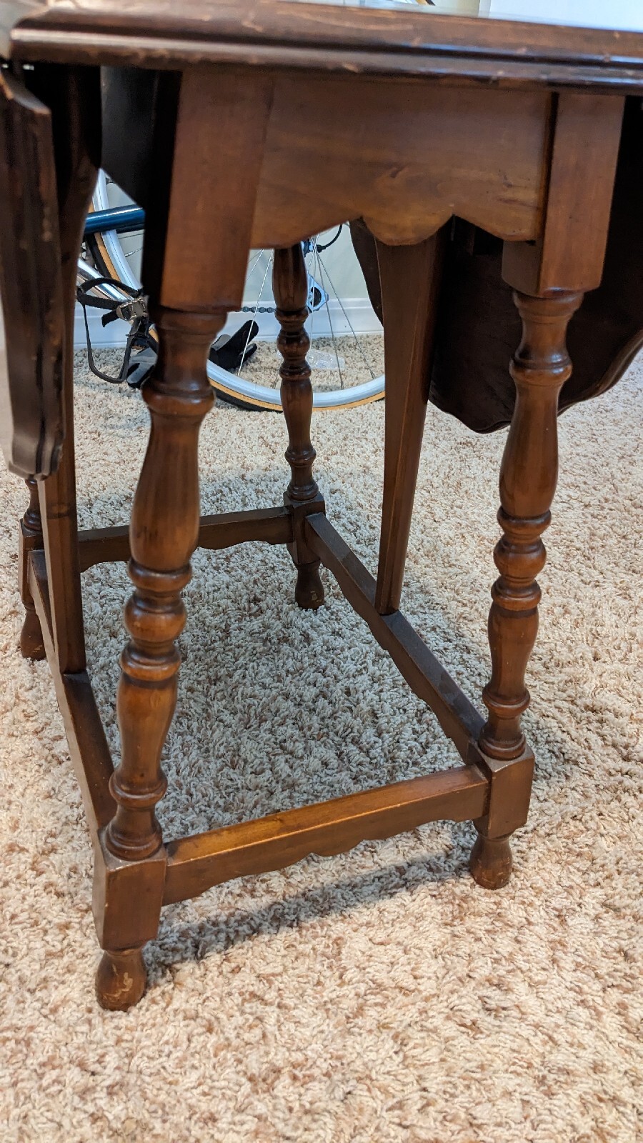 Vintage Oval Butterfly Drop Leaf End Table Original Finish (Lower