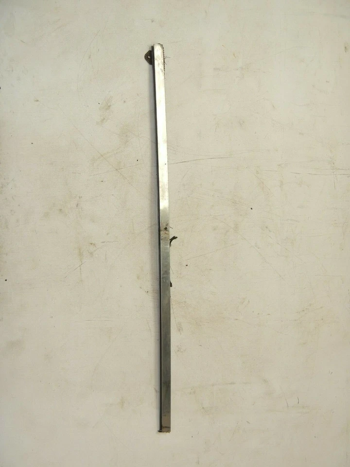 Puerta delantera derecha del pasajero Jeep CJ7 76-86 barra de ventana de ventilación no móvil solamente Foto 2 de 4