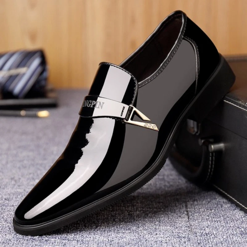 Wholesale New Fashion Pointed Toe PU Leather Black Business Wedding Men's Dress  Shoes - China Men Shoes and Men Shoe price