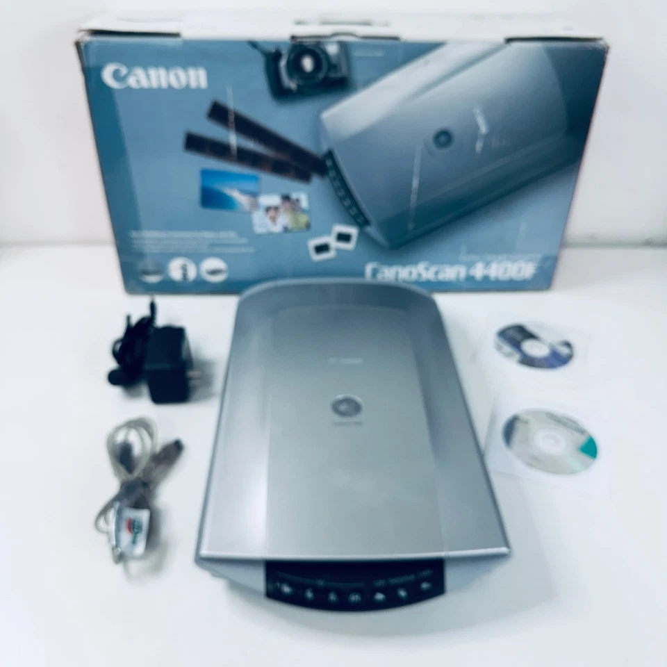 CANON CanoScan 4400F Flatbed Color Image Negative Scanner with Film Guide Tested - Image 2 of 4