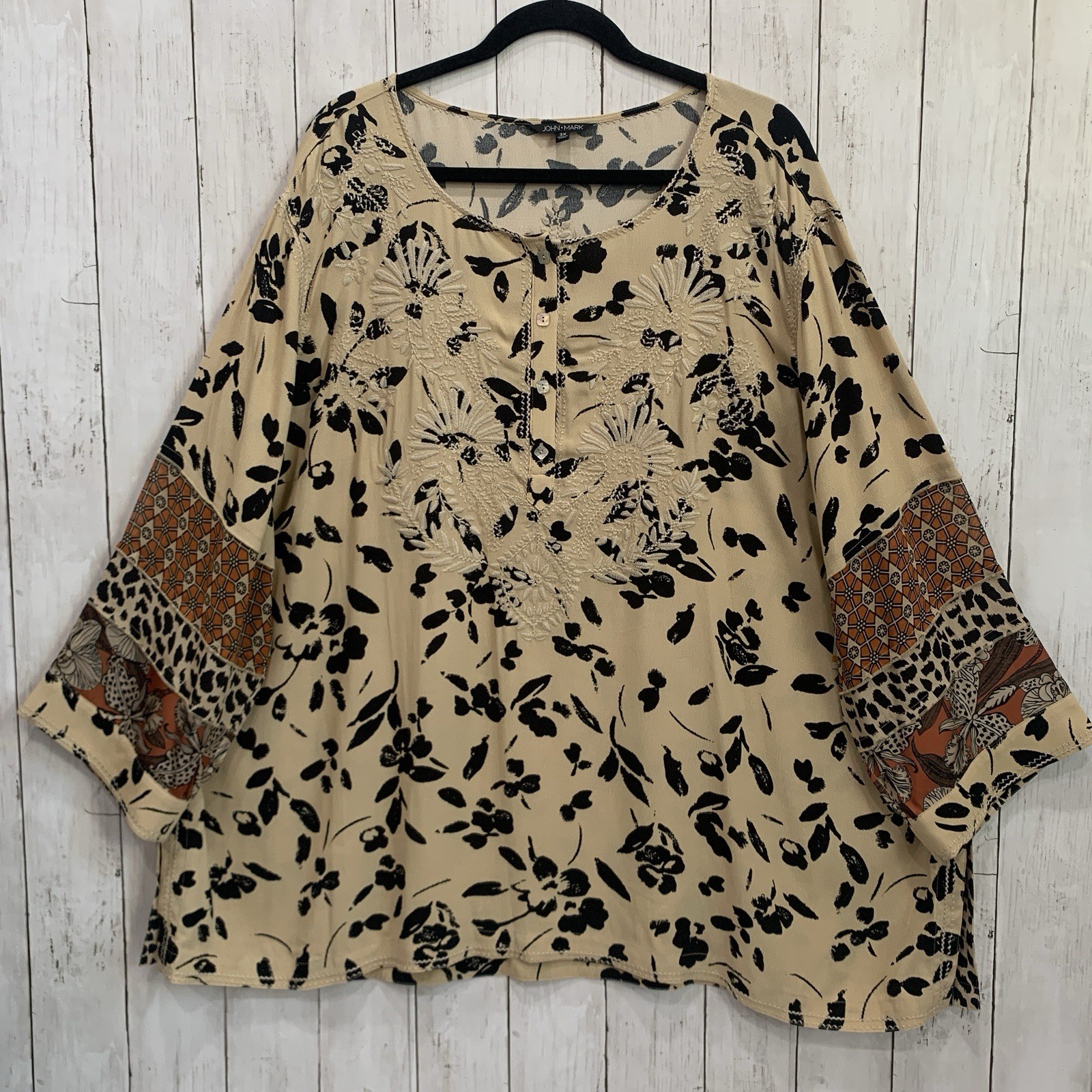 John Mark Floral Embroidered Mixed Print Boho Top Size 3X Artsy Tunic 3/4 Sleeve
