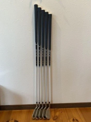 PING G Le3 Iron Set 5pcs 6-W graphite Shaft Flex L Ladies Red dot - Image 4 of 4