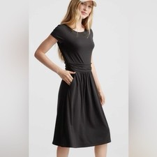Quince Womens Black Tencel Jersey Ruched Waist Dress sz M NWT Short Sleeve Midi