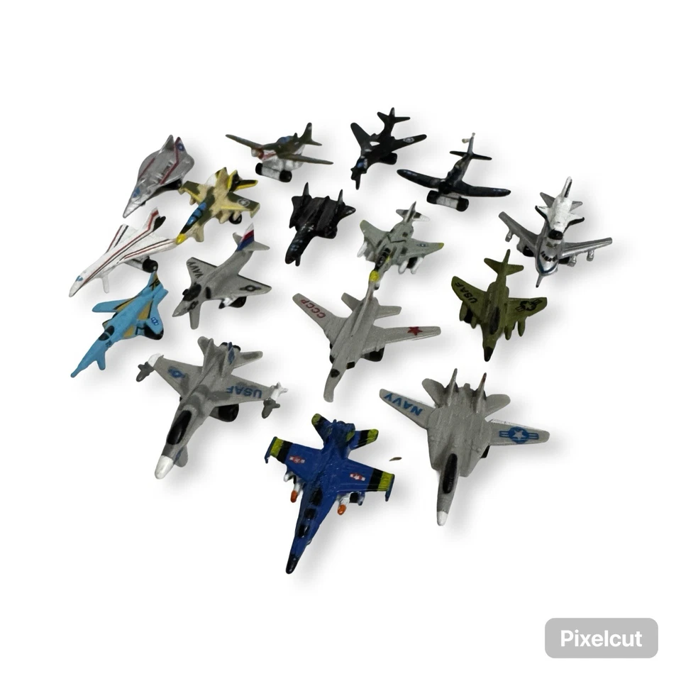Vintage Micro Machines Aircraft Lot of 16 WWII Jets Bombers Fighters EUC Galoob - Image 3 of 4