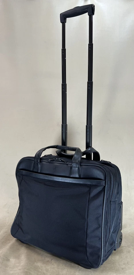 Victorinox 17” Wheeled Carry On Black Laptop Business Briefcase - Image 2 of 4