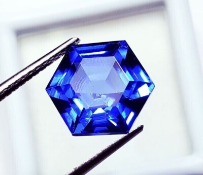 NATURAL Blue Flawless Sapphire 10.65 Ct EGL CERTIFIED Fancy Cut Loose Gemstone