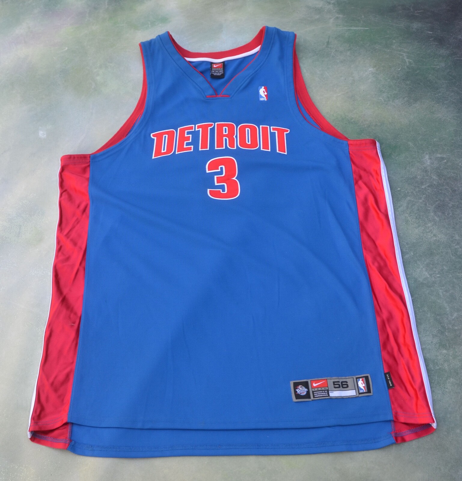 Detroit Pistons: Ranking the top jerseys of all-time - Page 7