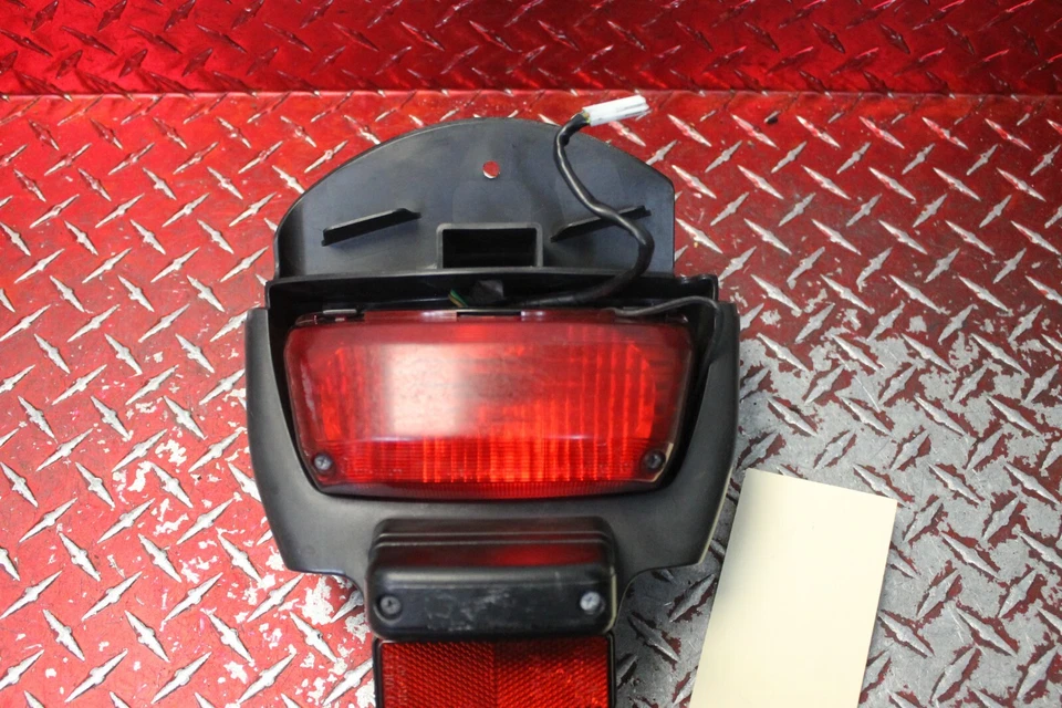 Honda VT1300 2010 sable OEM luz trasera soporte de etiqueta 2009-2014 HS1 Foto 4 de 4