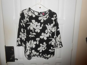 vince camuto floral print top