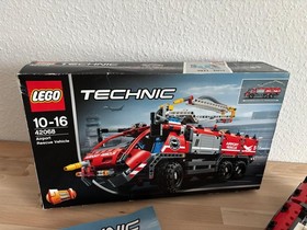 LEGO &reg; Technic airport fire truck / set 42068 | used