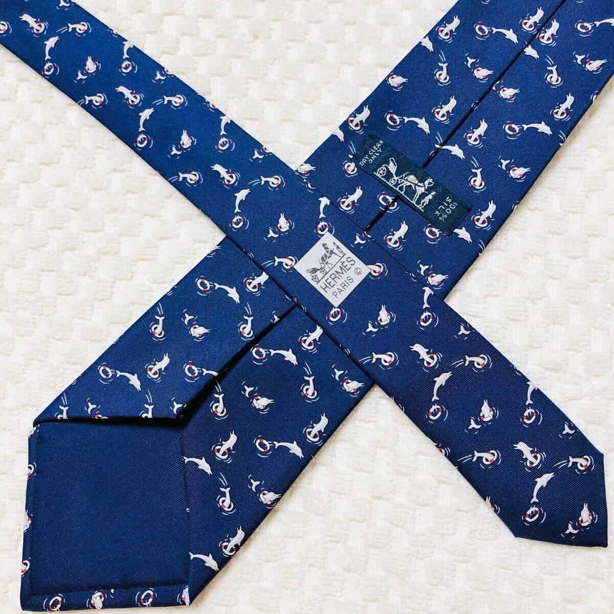 HERMES tie dolphin float ring pattern 100 silk ma… - image 4