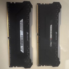 Corsair Vengeance RGB Pro 16GB 2x8GB DDR4-2933 288-Pin DIMM CMW16GX4M2Z2933C16