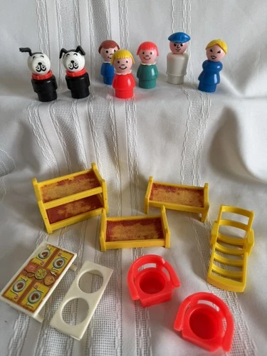 Fisher Price Little People collection 16 Piece Lot People Furniture VINTAGE!