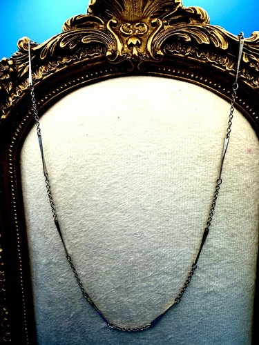 953. Vintage Avon Silver-tone Necklace Signed