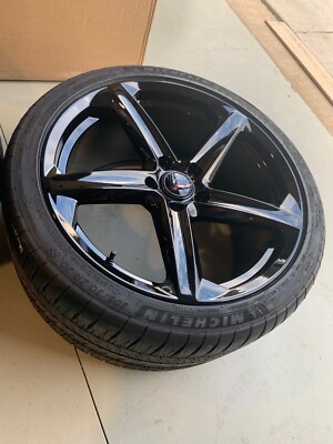C8 Z06 Corvette Style Wheel Michelin AS4 ZP Tire Package for 2020