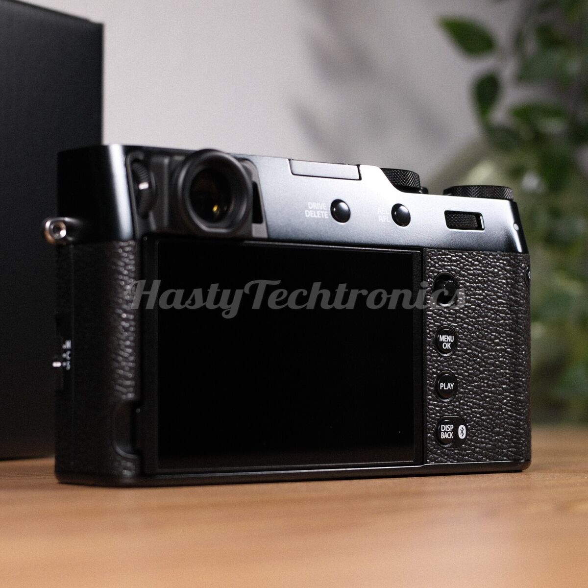 Fujifilm X100VI 40.2 Megapixel Digital Camera Black US - NEW Fujifilm X100VI 40.2 Megapixel Digital Camera Black US - NEW