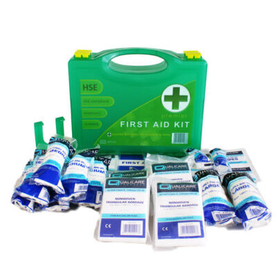 HSE-konformes PREMIUM 10 Personen Erste Hilfe Set medizinisch + Wandhalterung (QF1111)