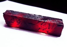 Natürlich Roter Beryll Grobem 255+ Karat 1 Stück Zertifiziert Lose Edelstein Mit