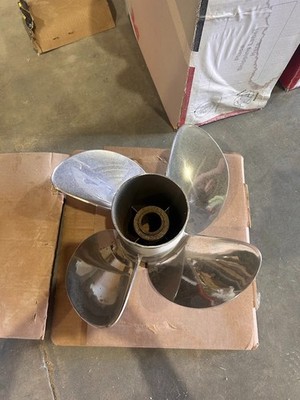 Mercury Revolution 4 14.6 X 15