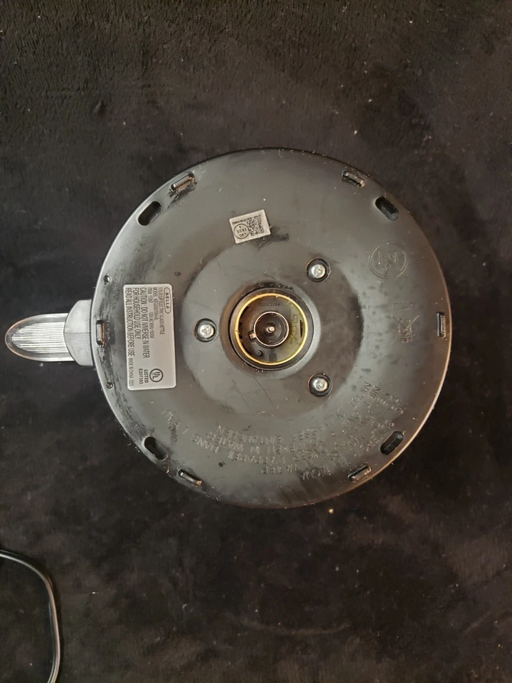 Hervidor eléctrico de vidrio Bella de 1,7 l/7 tazas con luz LED de apagado automático Foto 4 de 4