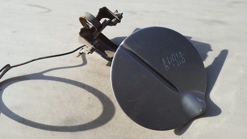 04724669AA Tankdeckel Tankklappe  Chrysler PT Cruiser DE768061-31