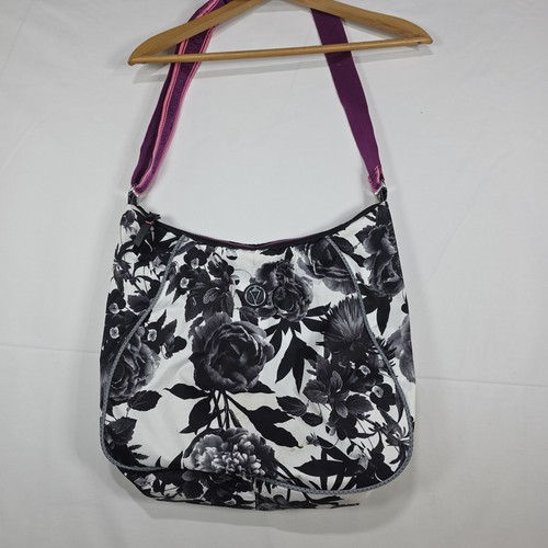 Ivivva Lululemon Brisk Bloom Black White Crossbody Gym Bag Travel Yoga Carry All