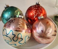 Vintage 4 Made In USA Mercury Glass Painted Glitter Ornaments Red pink 2.7 - 3"