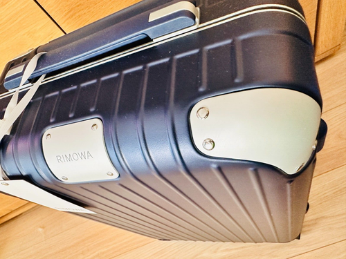 RIMOWA Suitcase Hybrid Cabin S 32L Matte blue 15.7 x 7.8 x 21.6 inches - Picture 8 of 14