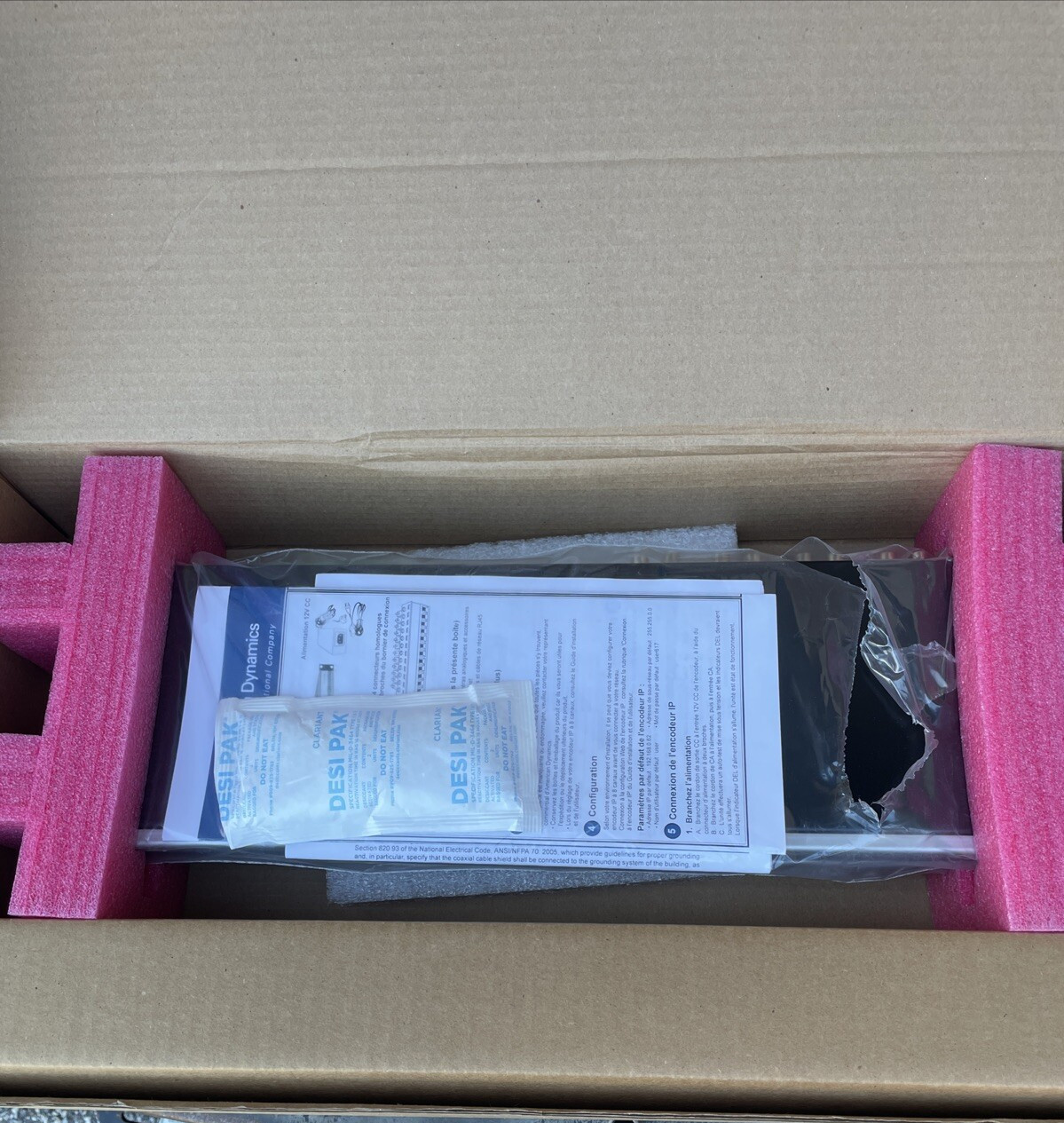 AMERICAN DYNAMICS (TYCO INTL COMPANY)  ADEIP8H IP ENCODER 8 CHANNEL W/POWER NEW